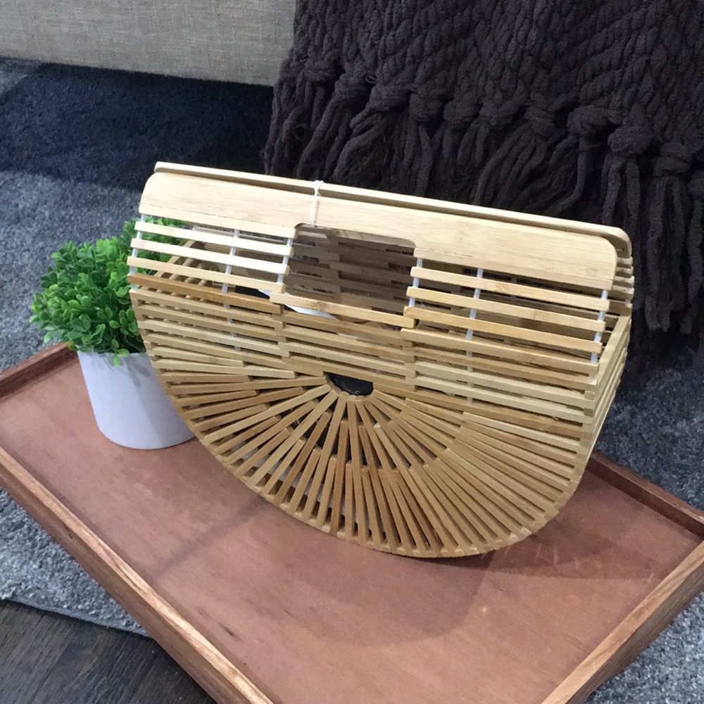 Bamboo Handbag - Picture 4 of 12